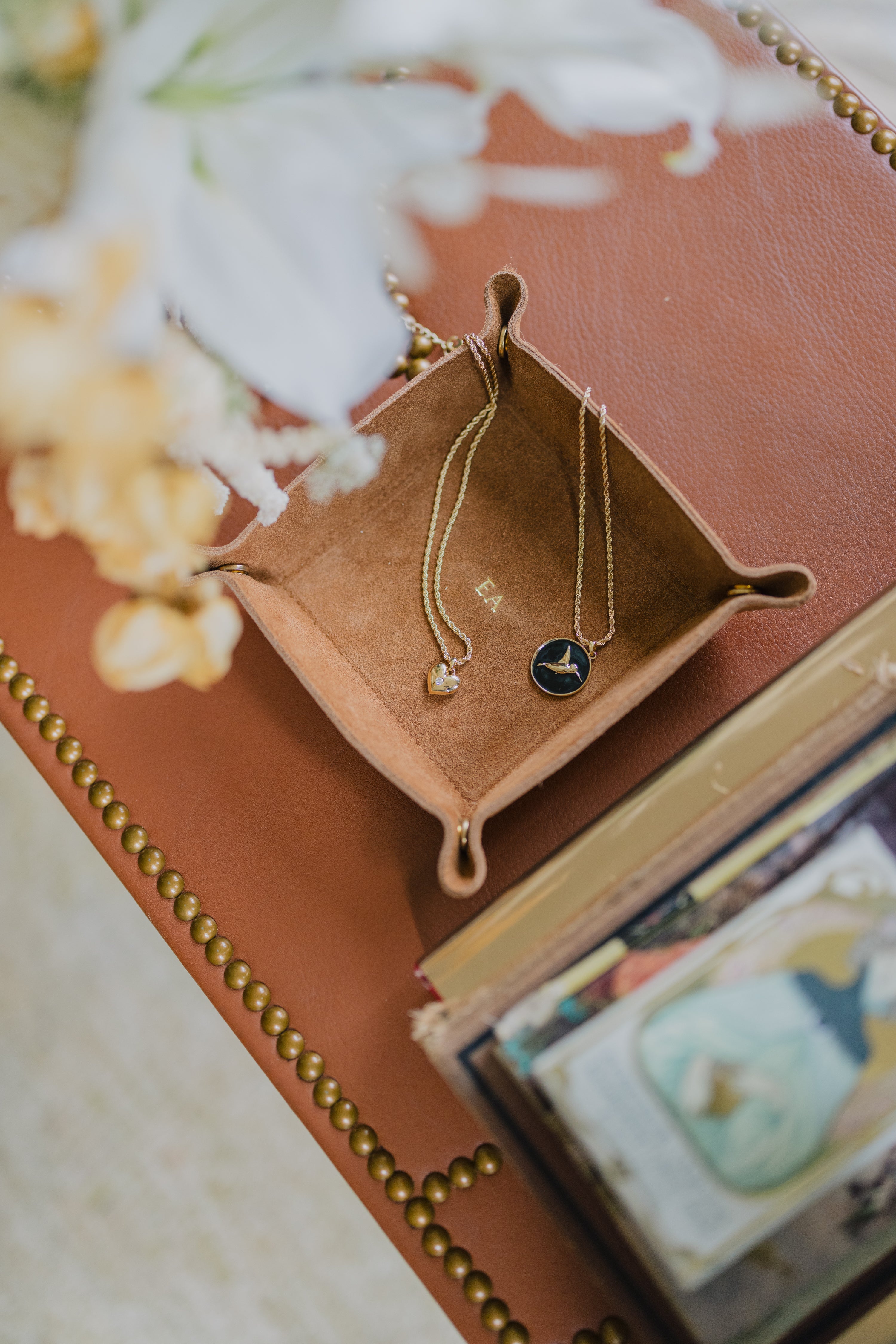 The 'NYC Street Style' Series Accessories The Happily Eva After