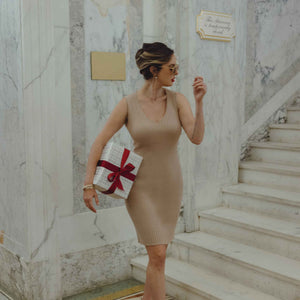Eva Amurri carries Christmas Gifts whilst wearing The Happily Eva After Collection Eva Dress